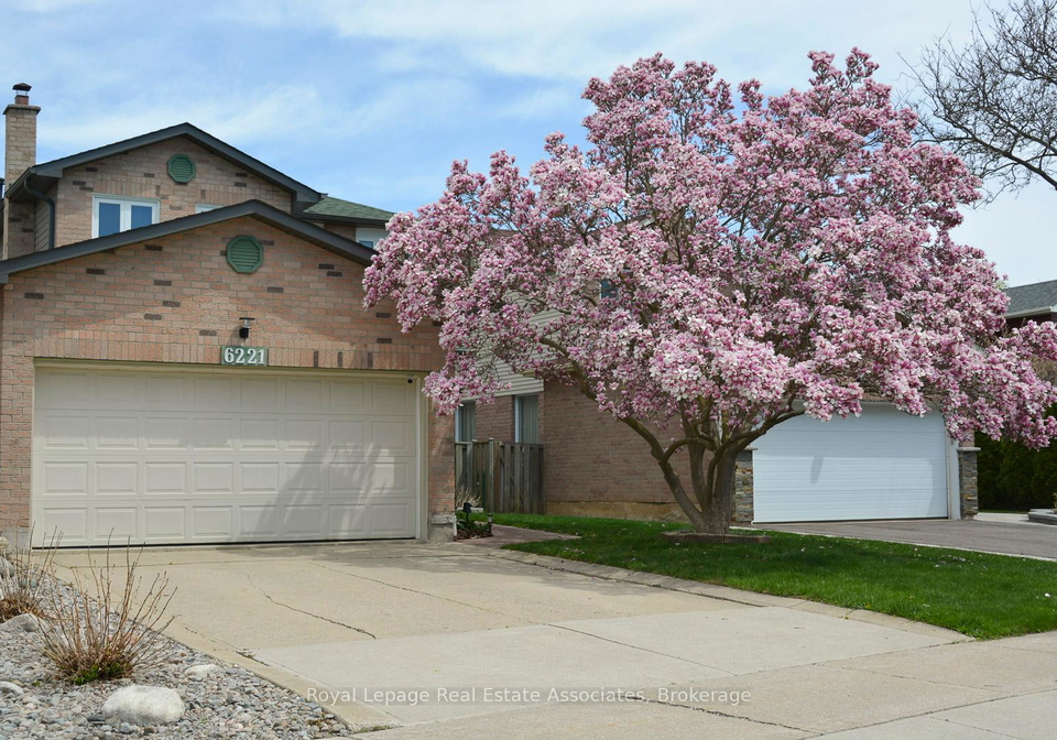 6221-millers-grove-mississauga-ontario-w12330218