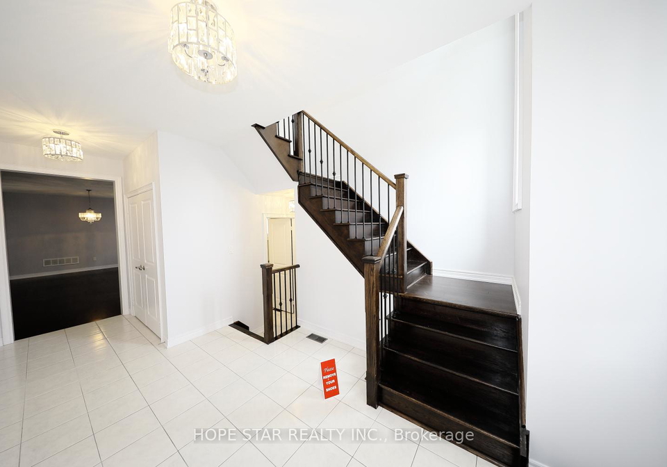 23-argelia-crescent-brampton-ontario-w12330337