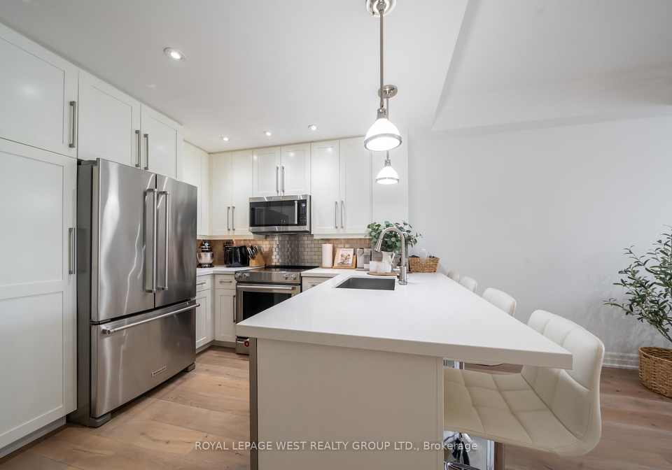 2855-bloor-street-w-etobicoke-ontario-w12330570