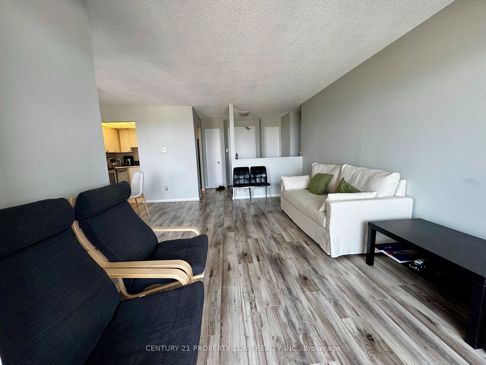 115-hillcrest-avenue-mississauga-ontario-w12330595