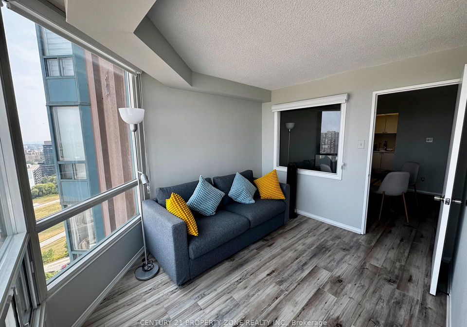 115-hillcrest-avenue-mississauga-ontario-w12330595