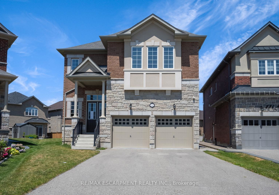 232-niagara-trail-halton-hills-ontario-w12330747