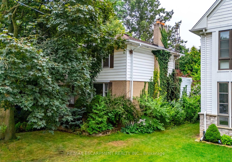 626-george-street-e-burlington-ontario-w12330952