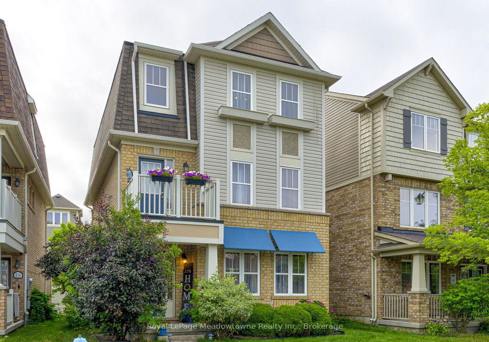 220-magurn-gate-milton-ontario-w12330984