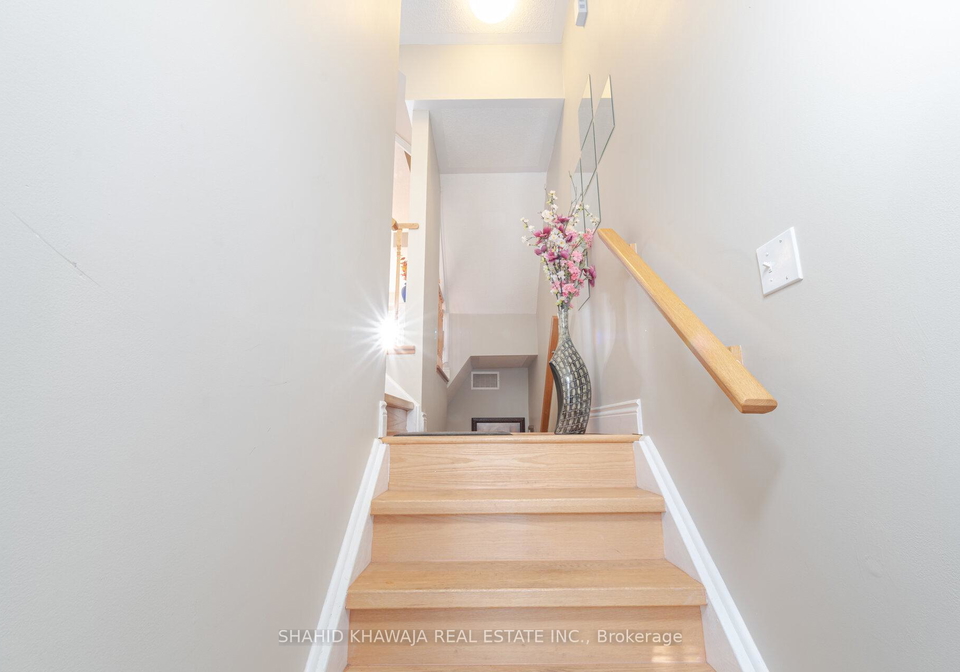 3025-destination-drive-mississauga-ontario-w12331048