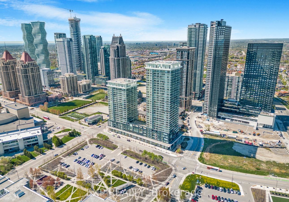 360-square-one-drive-mississauga-ontario-w12331141