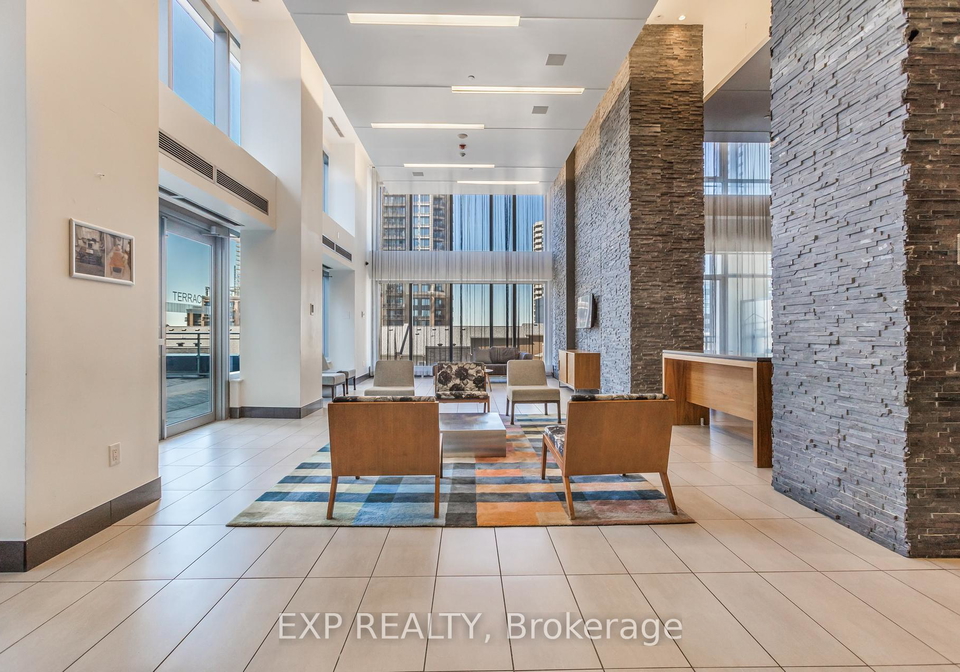 360-square-one-drive-mississauga-ontario-w12331141