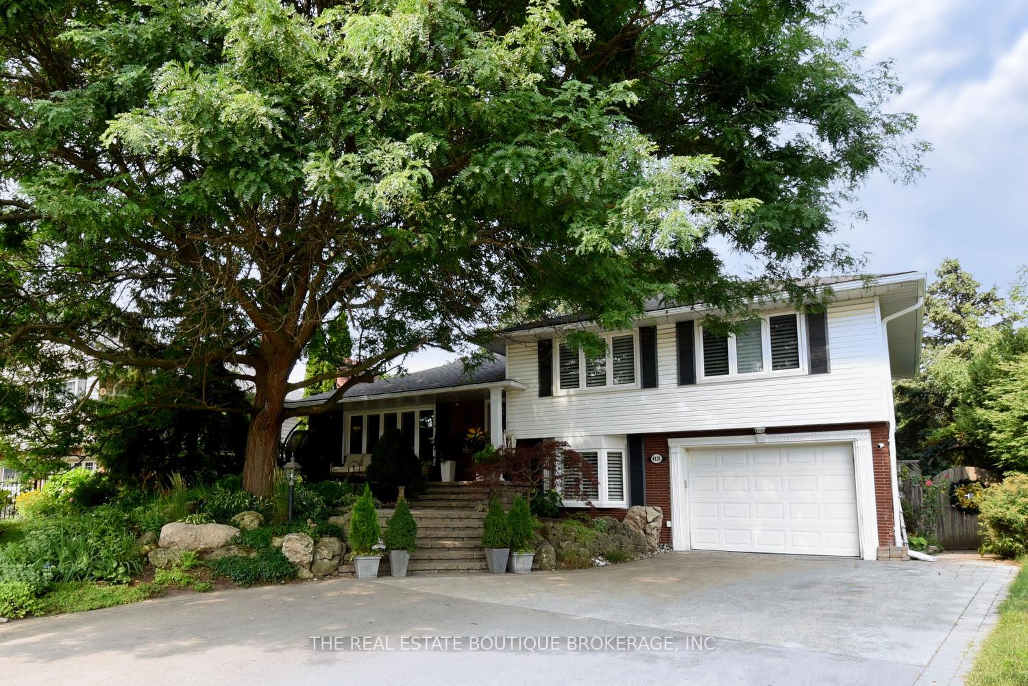 4131-lorraine-crescent-burlington-ontario-w12331254
