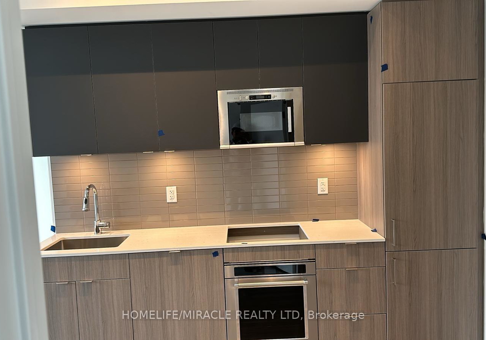 220-missinnihe-way-mississauga-ontario-w12331307