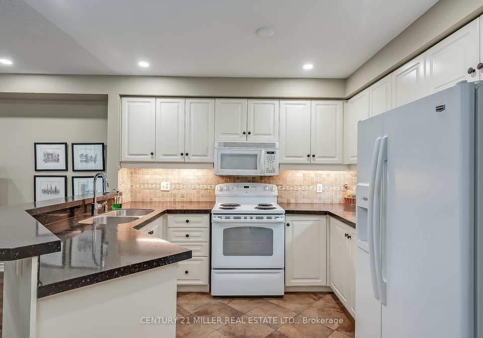 1240-westview-terrace-oakville-ontario-w12331313