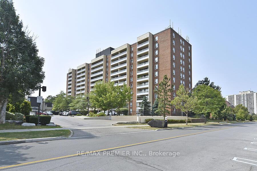 31-four-winds-drive-york-ontario-w12331354