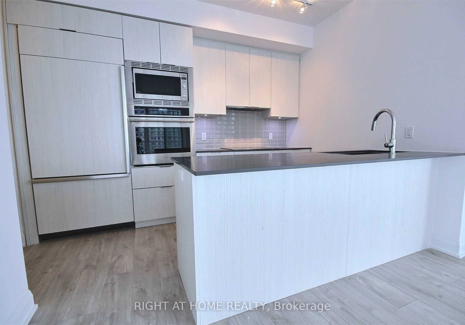 56-annie-craig-drive-etobicoke-ontario-w12331441