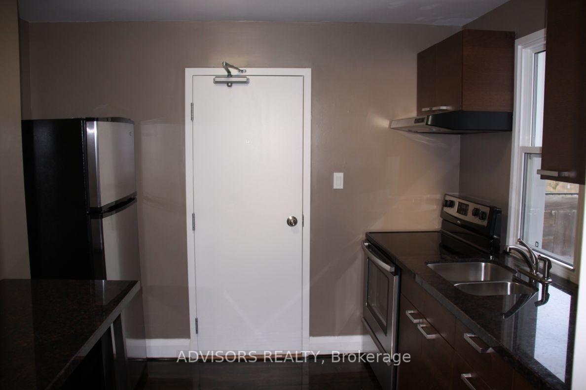 3717-lakeshore-boulevard-w-etobicoke-ontario-w12331589