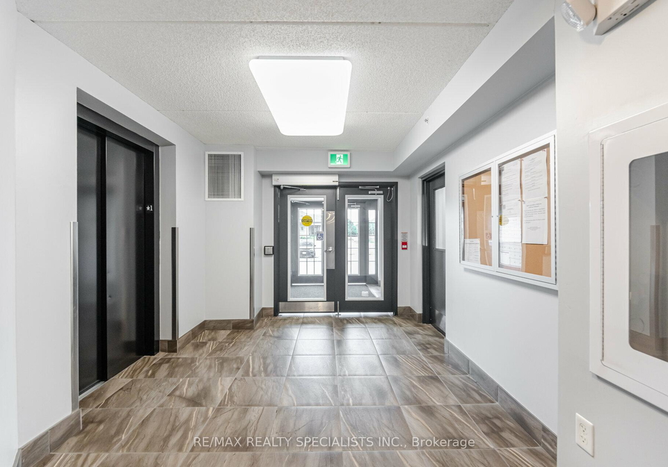 1460-main-street-e-milton-ontario-w12331597