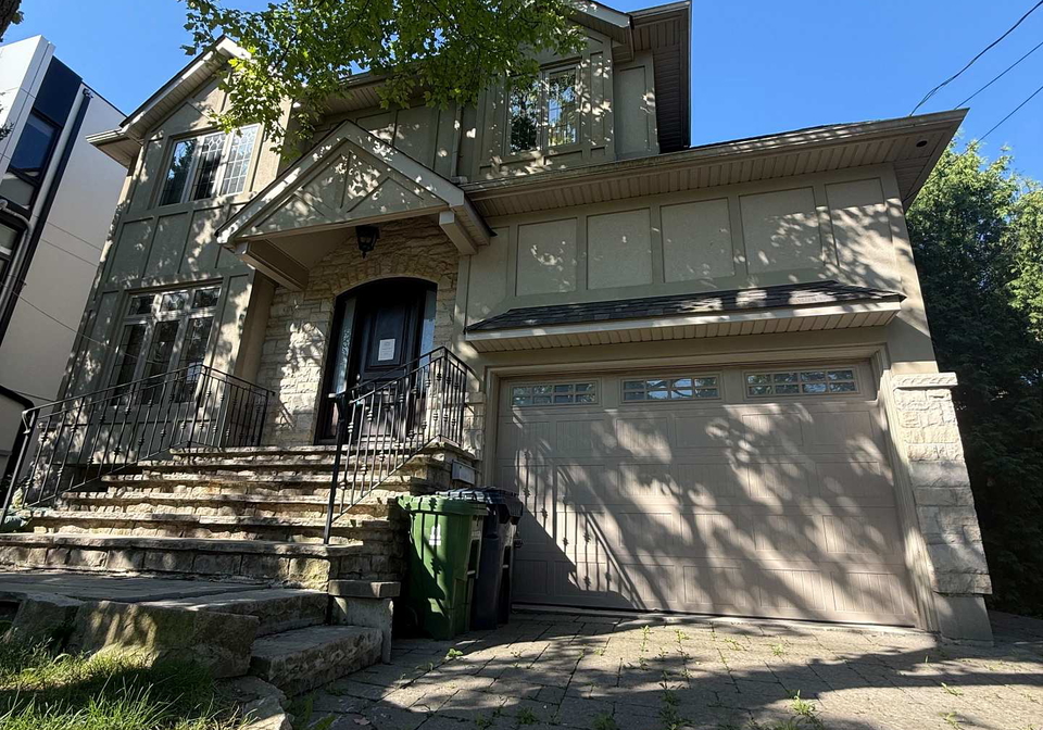 16-ravenscrest-drive-etobicoke-ontario-w12331600