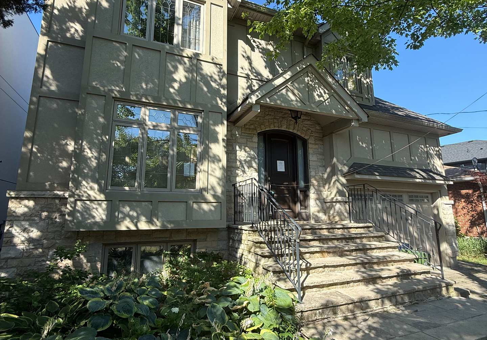 16-ravenscrest-drive-etobicoke-ontario-w12331600