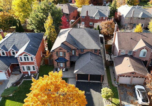 52-donaghedy-drive-halton-hills-ontario-w12331813