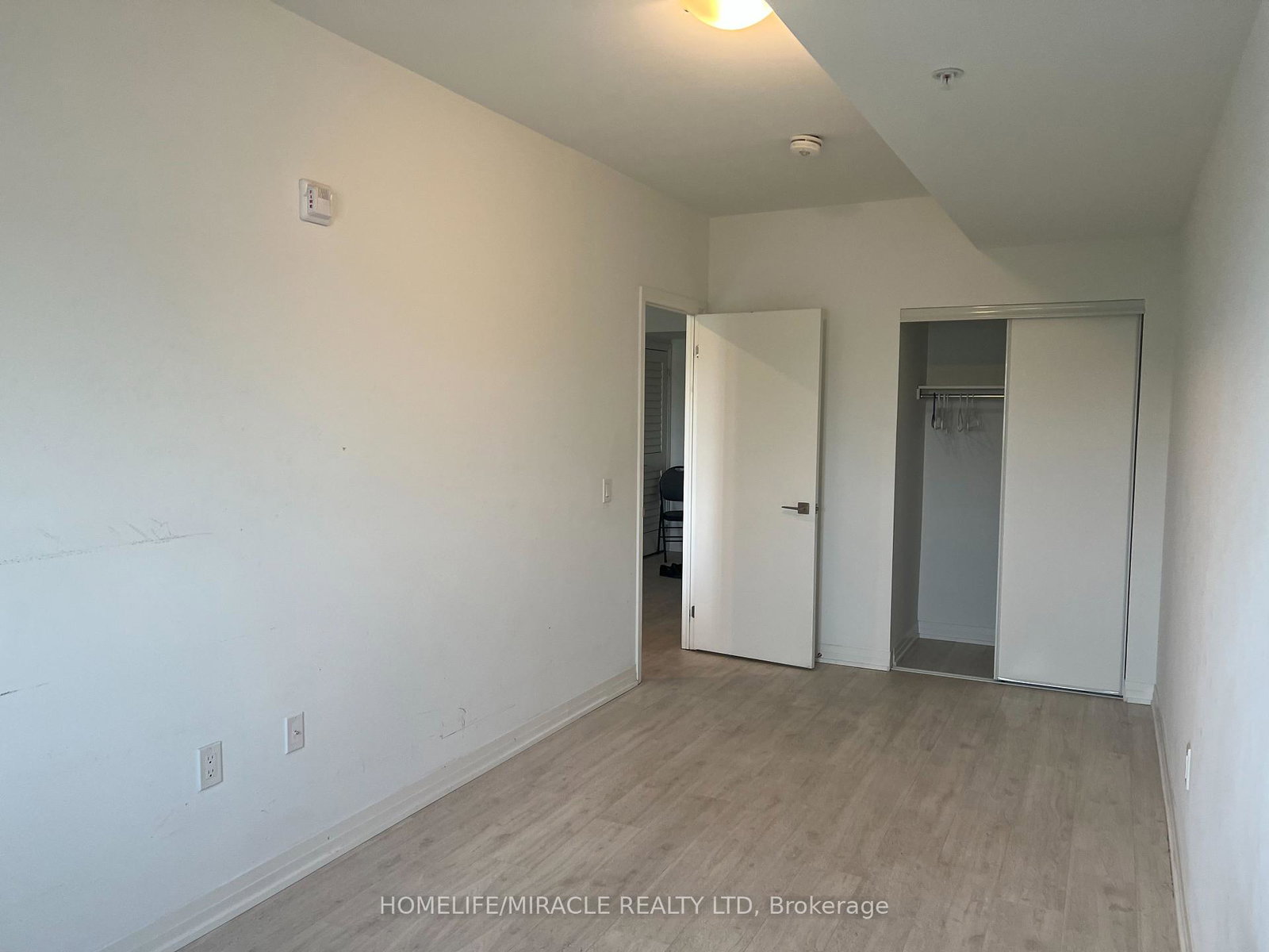 408-browns-line-etobicoke-ontario-w12331881