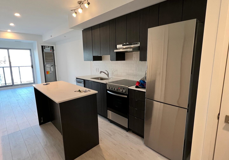 408-browns-line-etobicoke-ontario-w12331881