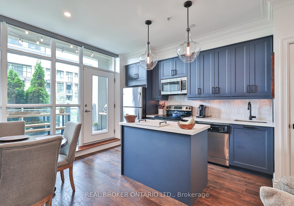 155-legion-road-n-etobicoke-ontario-w12331900
