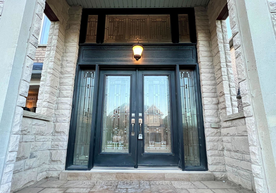 4681-webb-street-burlington-ontario-w12332017