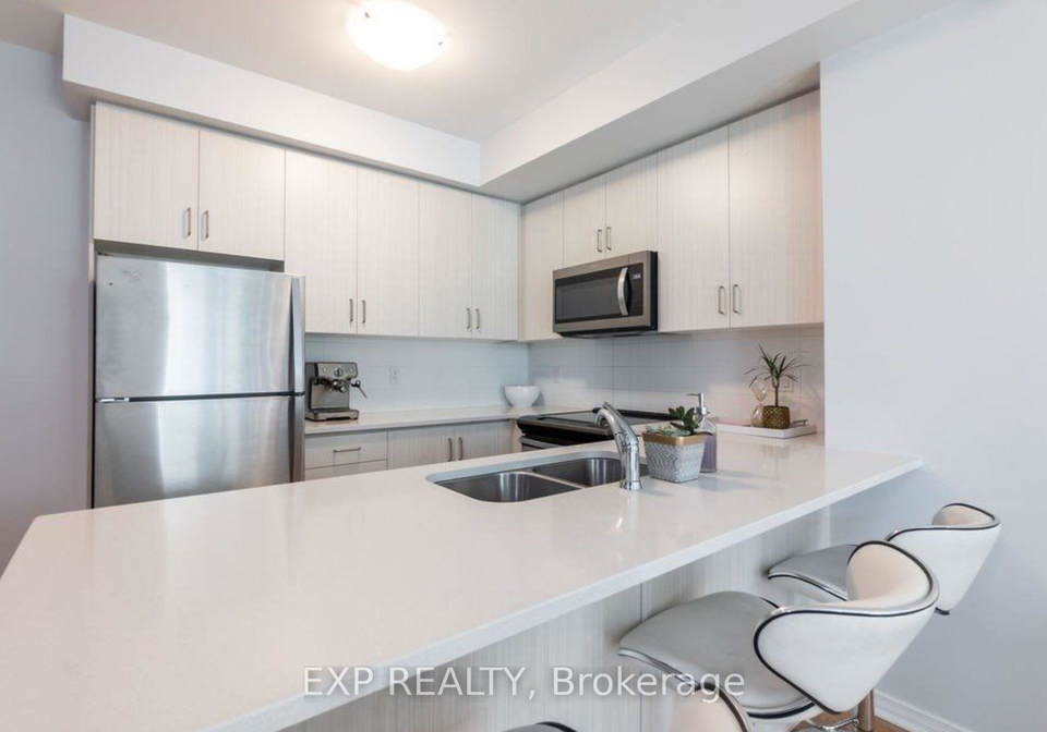 22-applewood-lane-etobicoke-ontario-w12332141