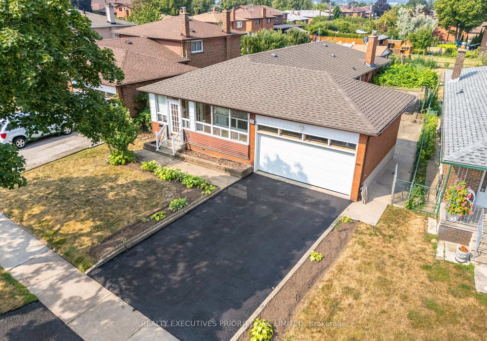 30-bartel-drive-york-ontario-w12332185