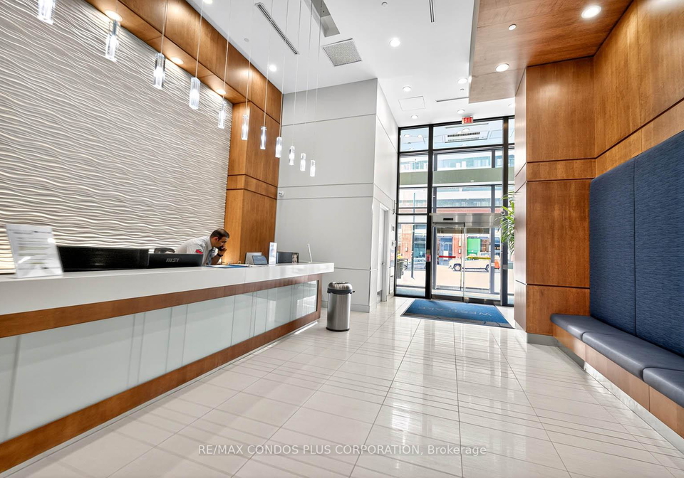 2200-lake-shore-boulevard-w-etobicoke-ontario-w12332226