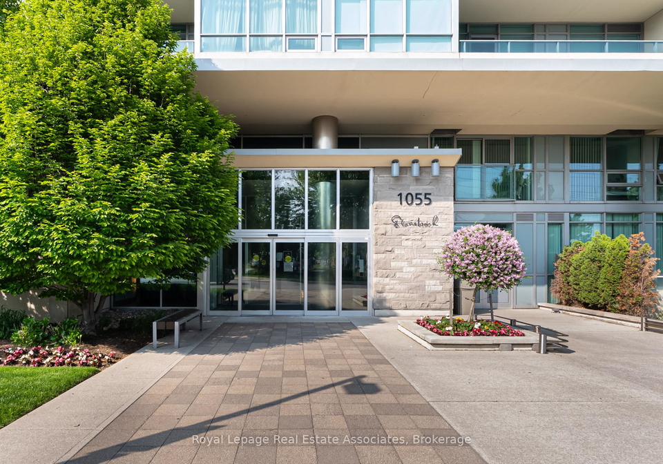 1055-southdown-road-mississauga-ontario-w12332252