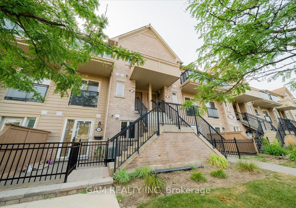 4975-southhampton-drive-mississauga-ontario-w12332258