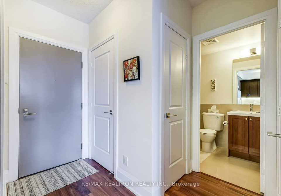 2-old-mill-drive-toronto-ontario-w12332315
