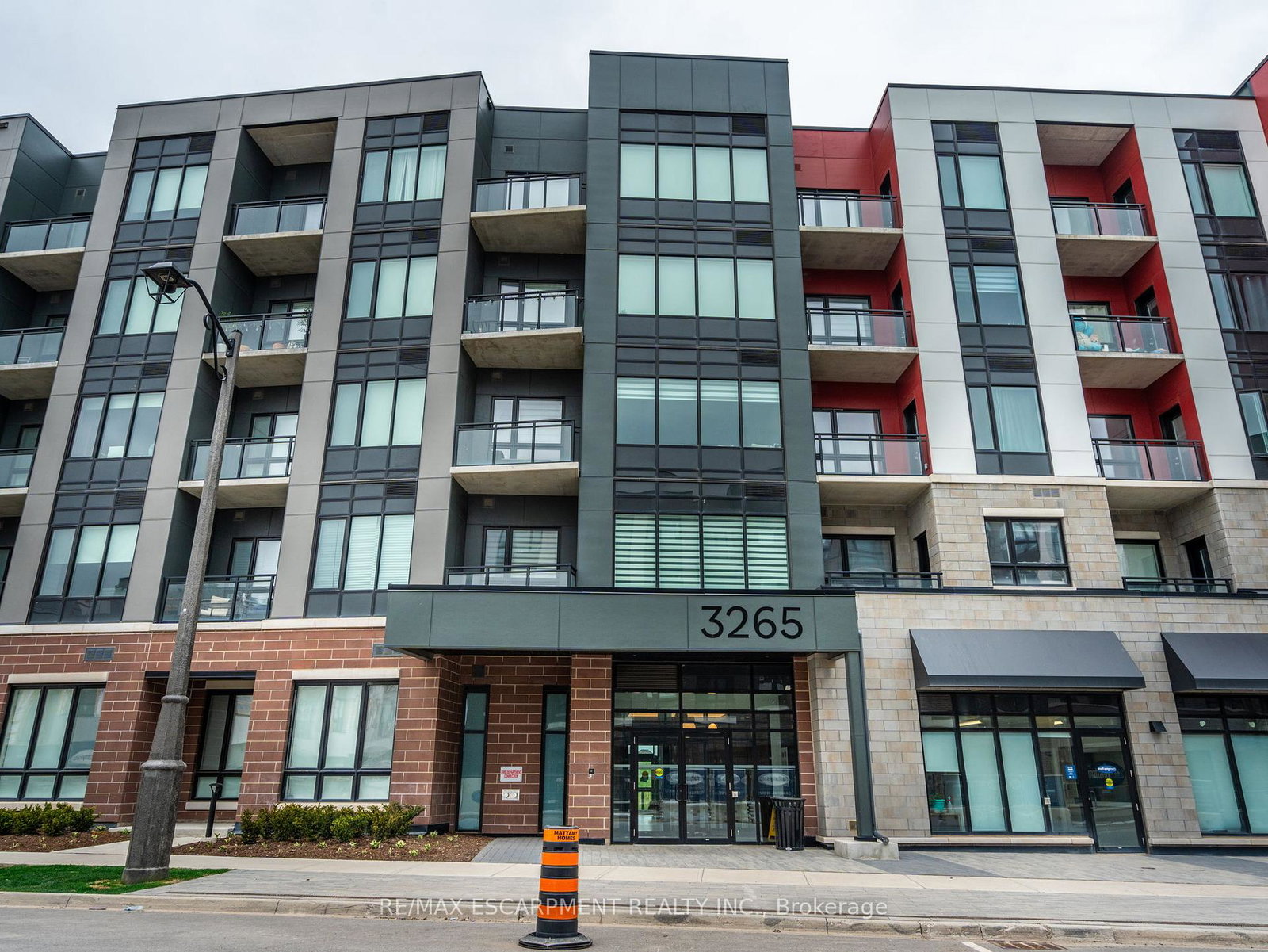 3265-carding-mill-trail-oakville-ontario-w12332364
