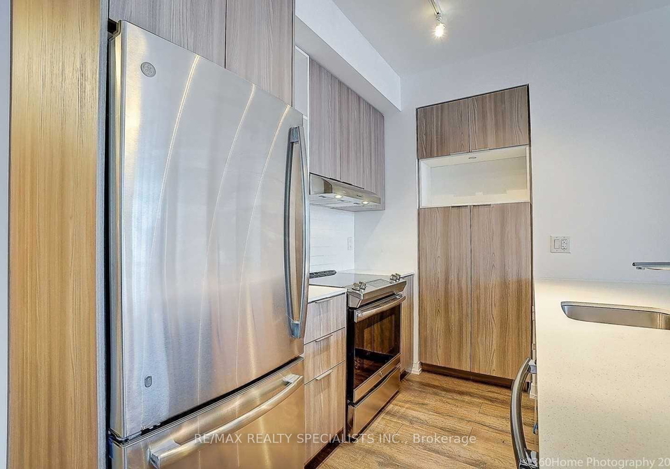 2520-eglinton-avenue-mississauga-ontario-w12332489
