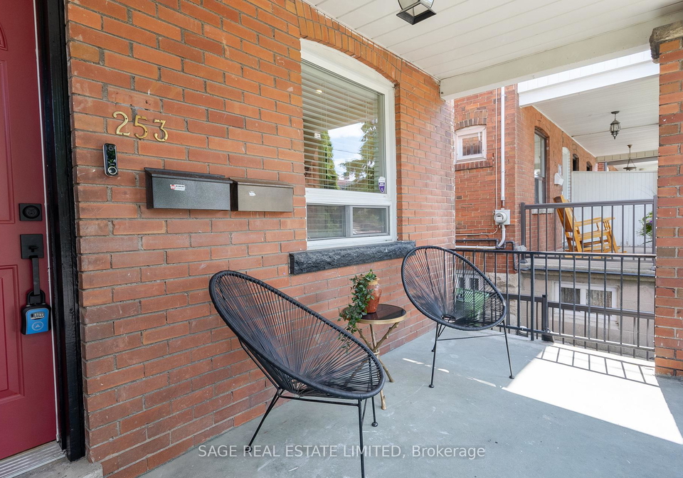 253-mcroberts-avenue-toronto-ontario-w12332608