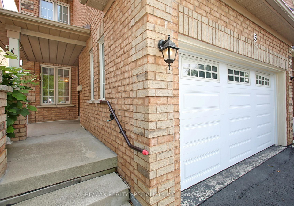 5-todmorden-drive-brampton-ontario-w12332625