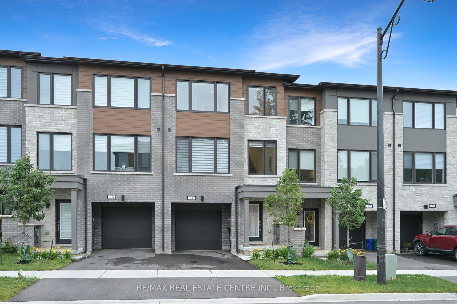 24-humberstone-drive-e-halton-hills-ontario-w12332705
