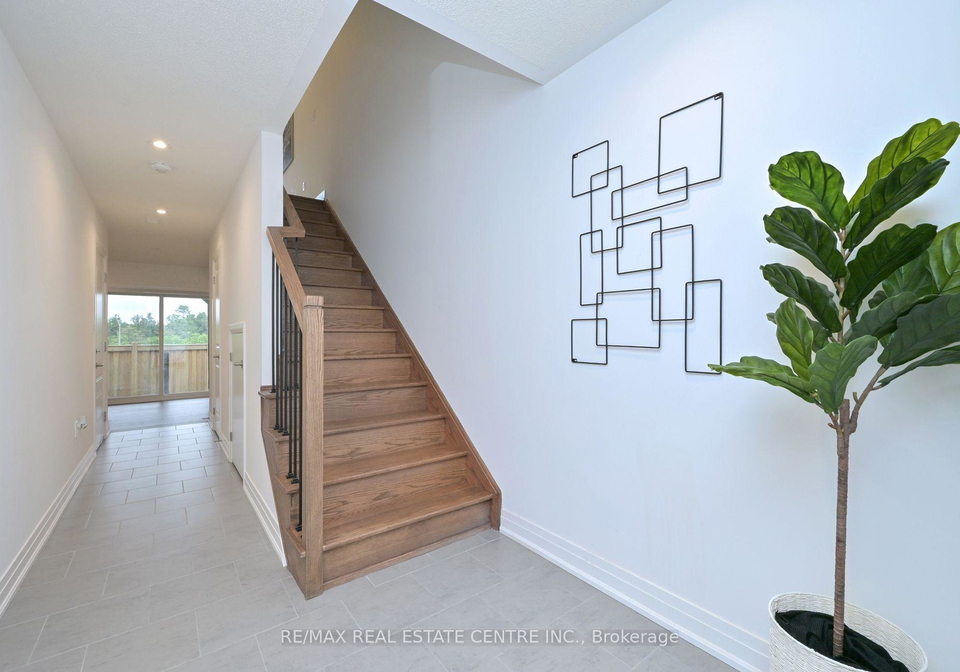 24-humberstone-drive-e-halton-hills-ontario-w12332705