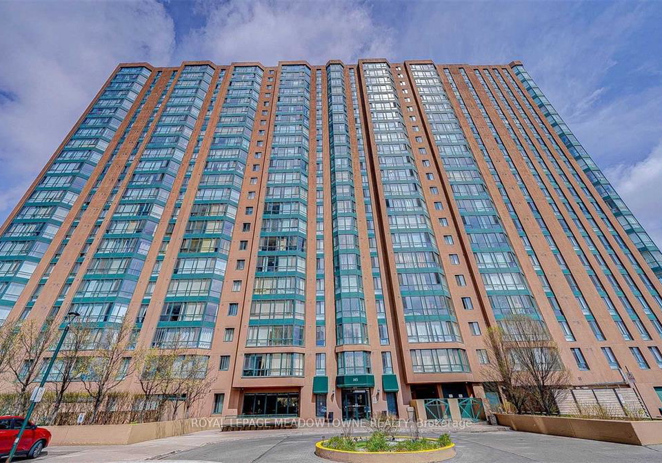 145-hillcrest-avenue-mississauga-ontario-w12332763