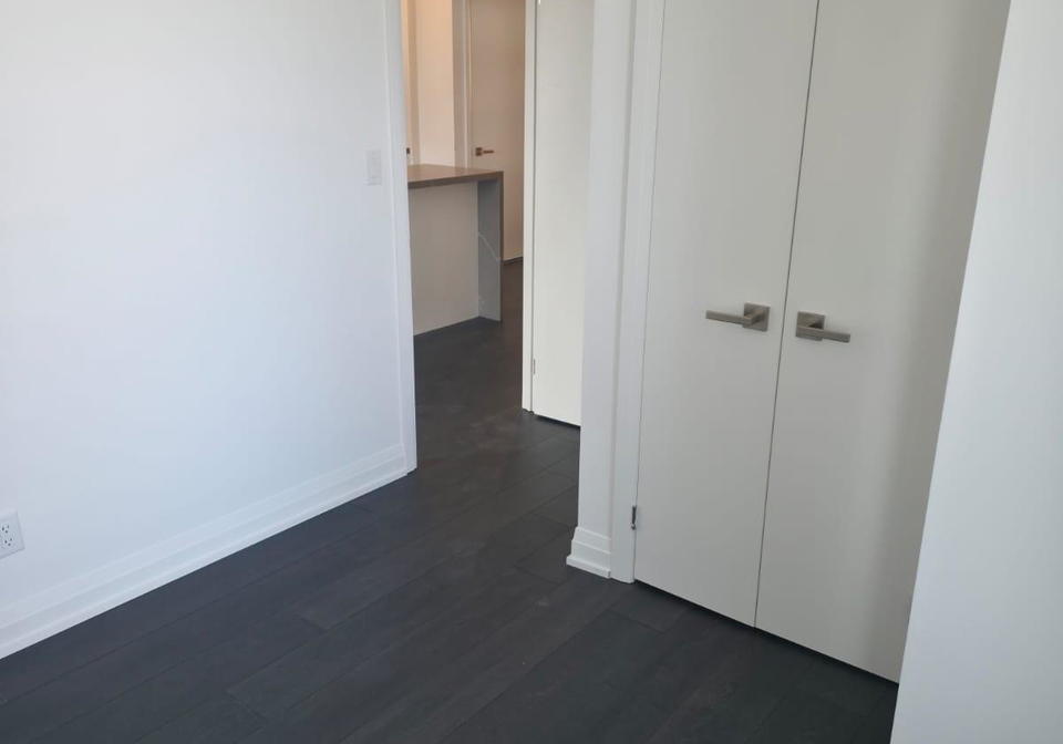 4023-the-exchange-mississauga-ontario-w12332899