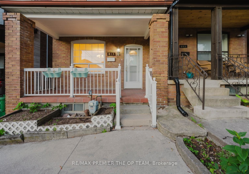 213-gilbert-avenue-toronto-ontario-w12332911