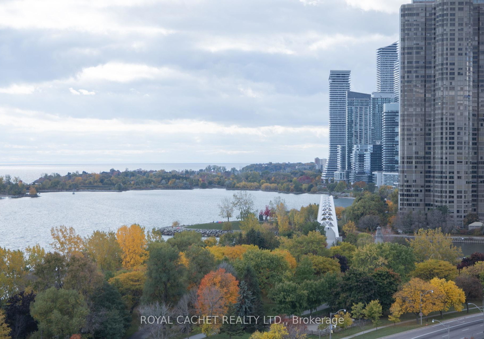1928-lake-shore-boulevard-toronto-ontario-w12332923