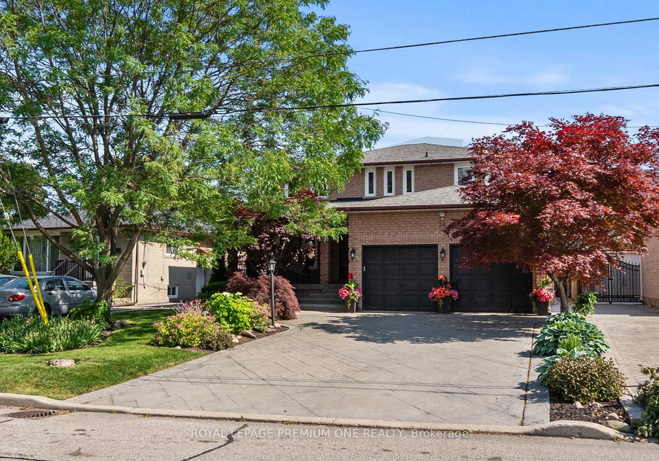 14-bradmore-avenue-york-ontario-w12332977