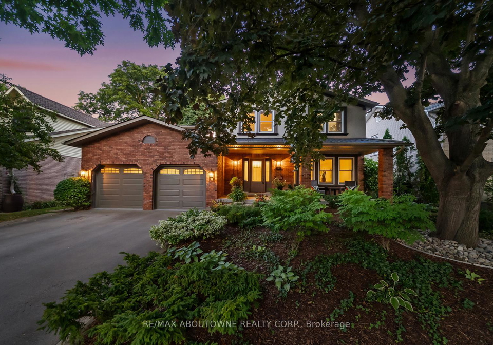 2262-constance-drive-oakville-ontario-w12333012