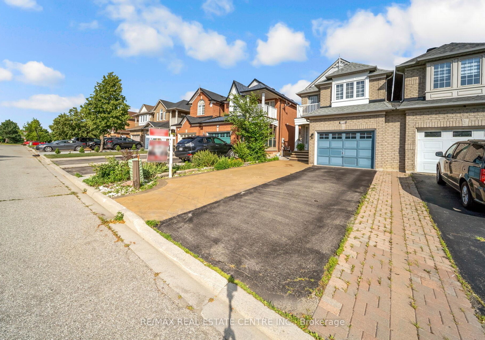 728-spanish-moss-trail-mississauga-ontario-w12333195