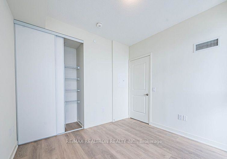 38-annie-craig-drive-etobicoke-ontario-w12333201