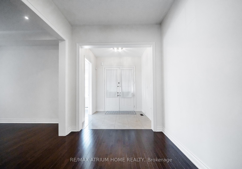 3320-meadow-marsh-crescent-oakville-ontario-w12333417