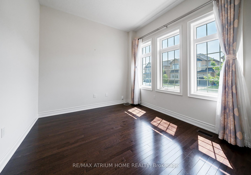 3320-meadow-marsh-crescent-oakville-ontario-w12333417