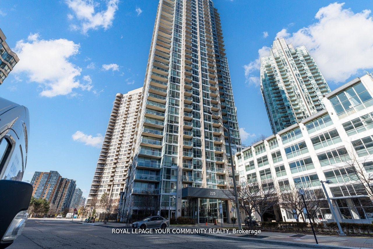 225-webb-drive-mississauga-ontario-w12333501