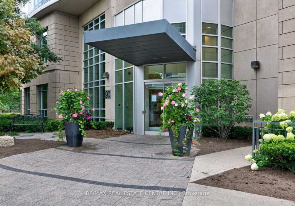 90-absolute-avenue-mississauga-ontario-w12333767