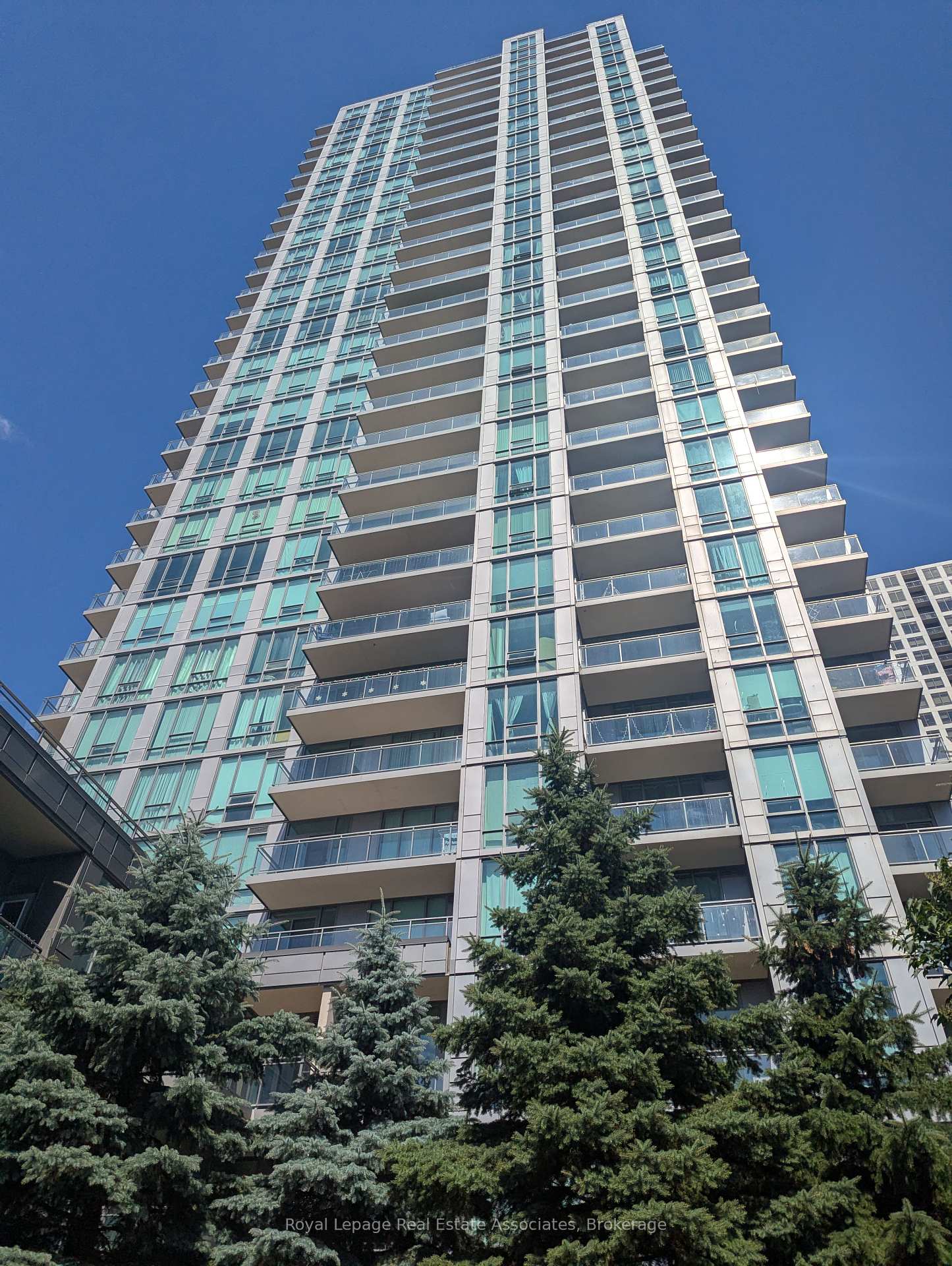 3525-kariya-drive-mississauga-ontario-w12333772